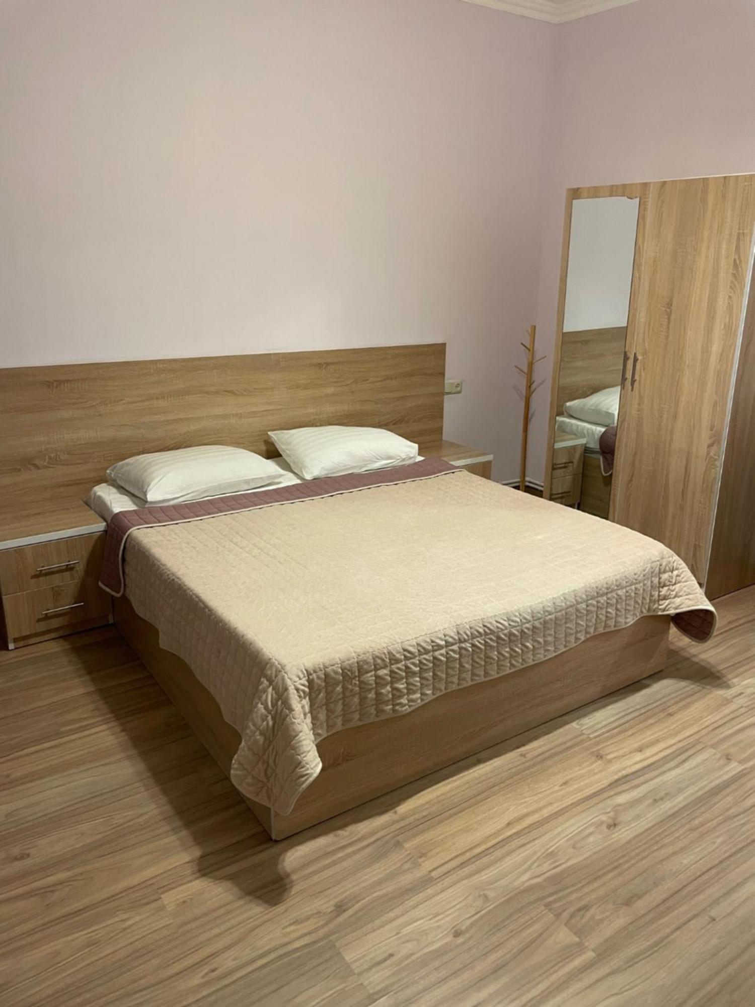 Decca Hotel 예레반 외부 사진